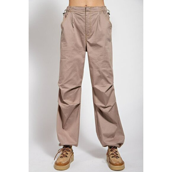 easel Pants - Hot Shot 90's Toggle Cargo Pants in Mushroom